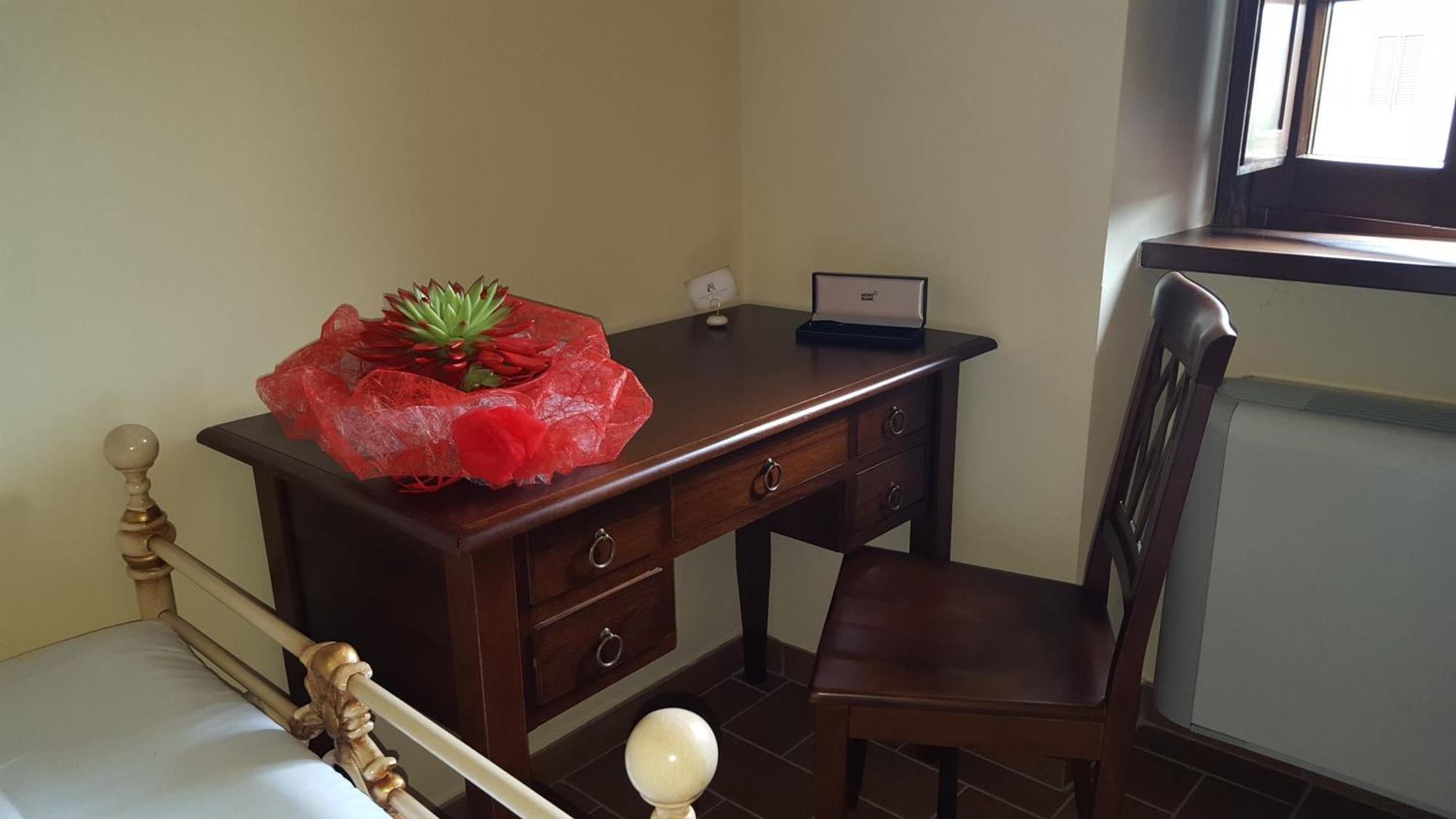 Dimora Fra' Giovanni B&B Relais Magione Cameră foto