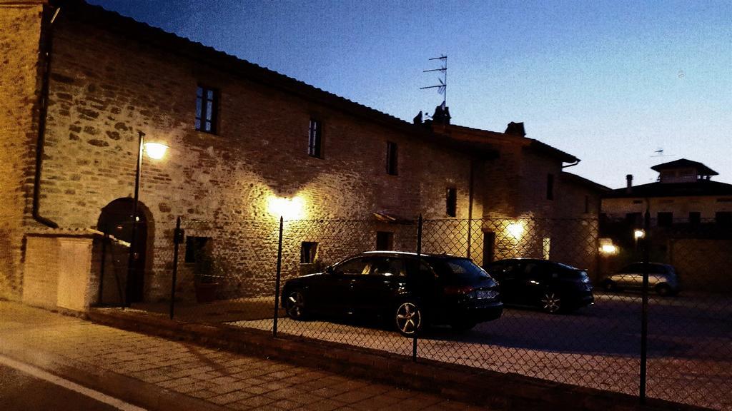 Dimora Fra' Giovanni B&B Relais Magione Exterior foto